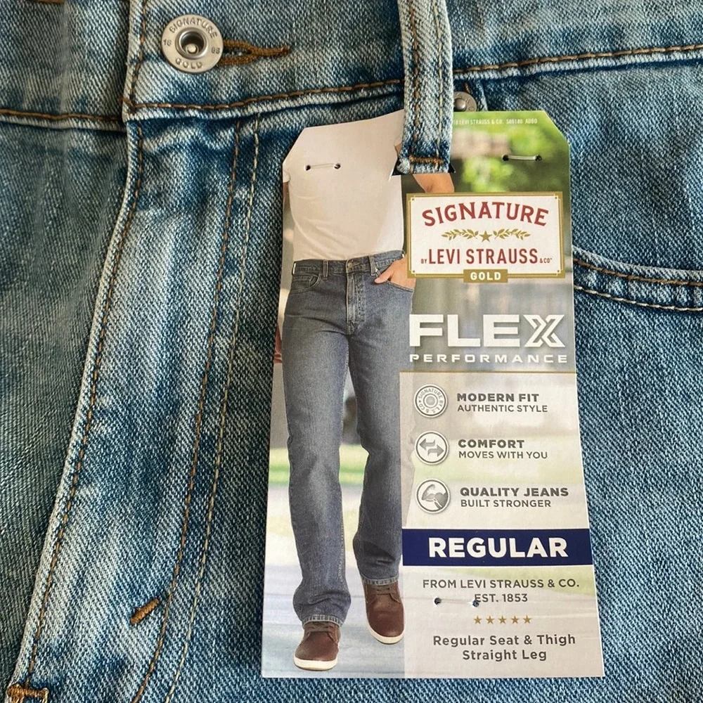 (B51) Signature Levi’s Strauss Regular Fit Flex Performance Jeans, Sz 33/30, NWT